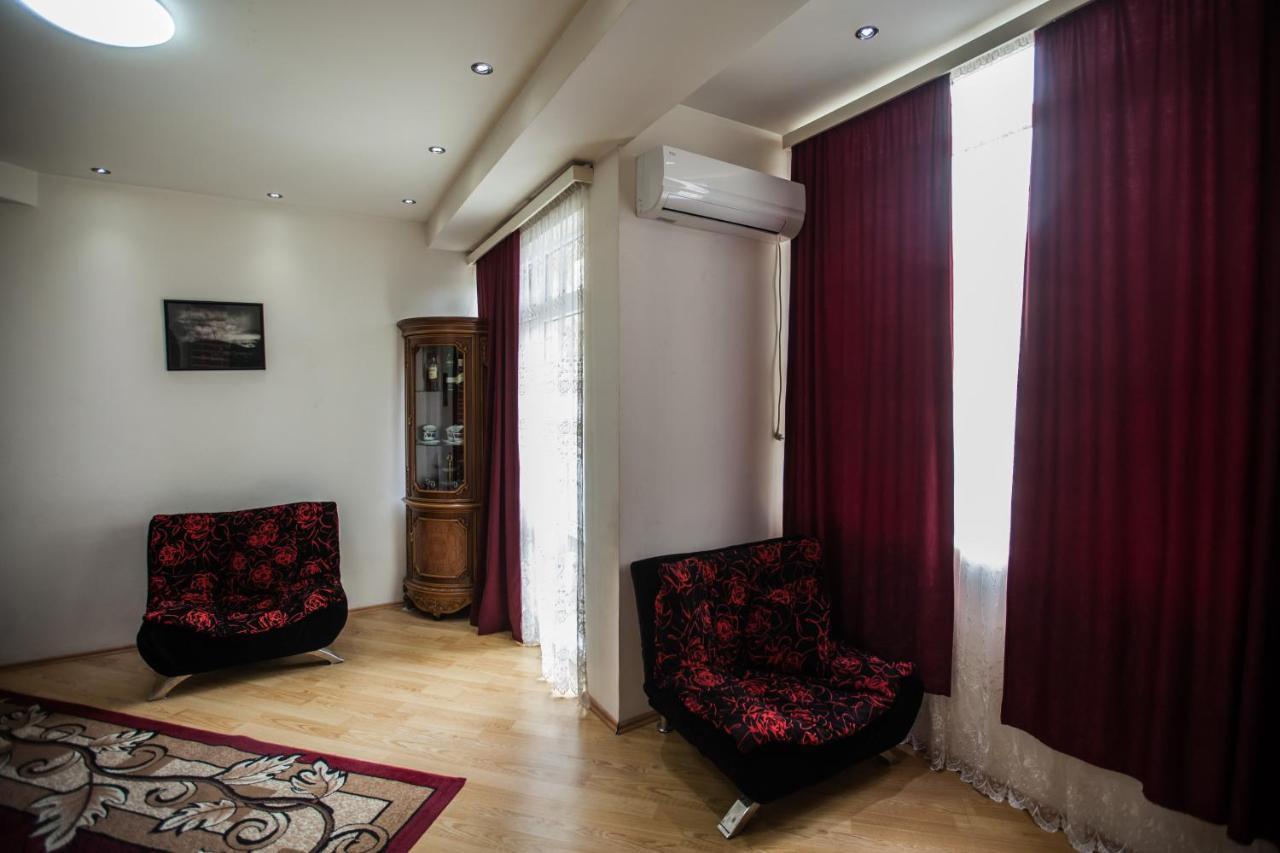 Sunny Apartments. Tbilisi. 300 Aragveli 外观 照片