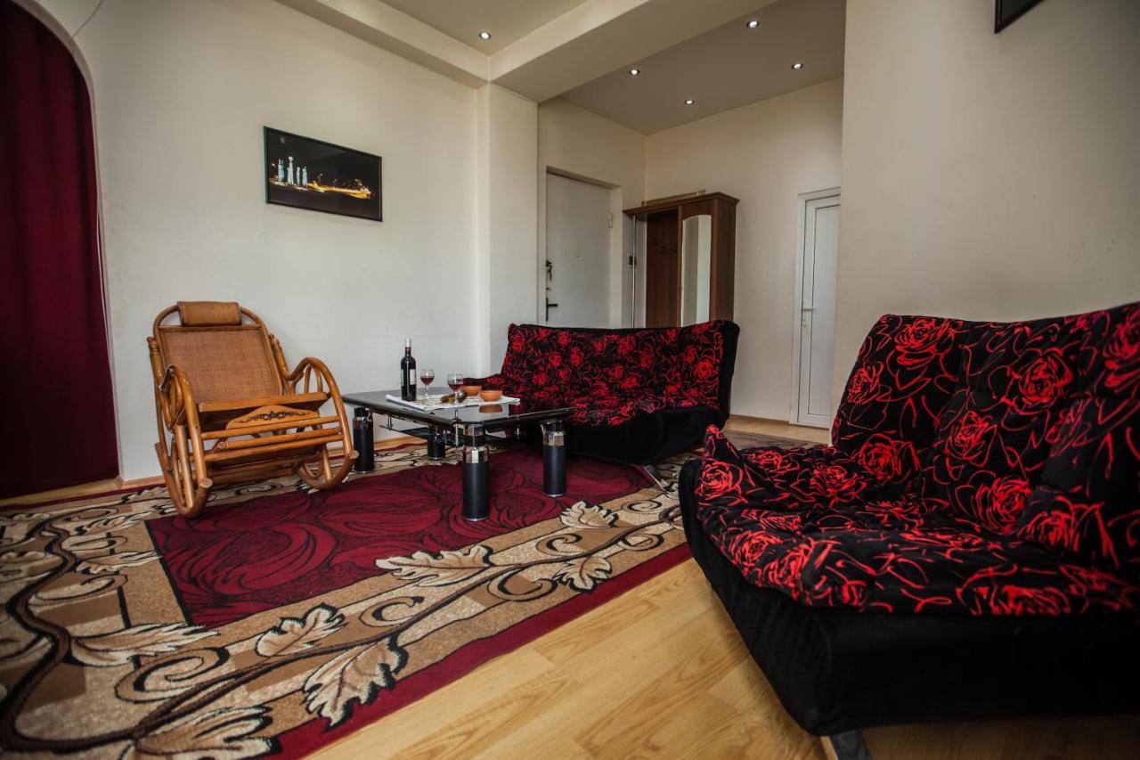 Sunny Apartments. Tbilisi. 300 Aragveli 外观 照片